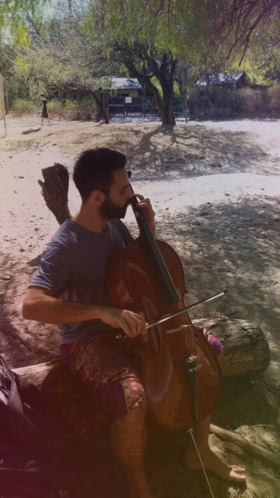 A little mate-inspired cello-playing