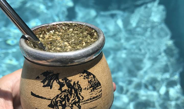 There’s nothing like sitting by the pool enjoying a mate