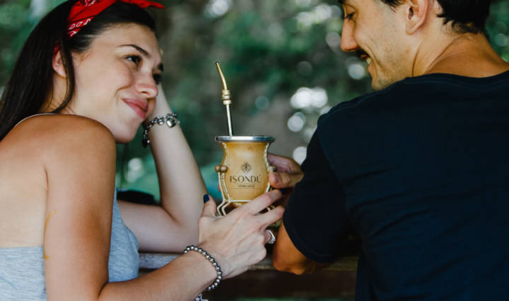 Smile, enjoy and share. Isondú Yerba Mate is made with the consumer in mind